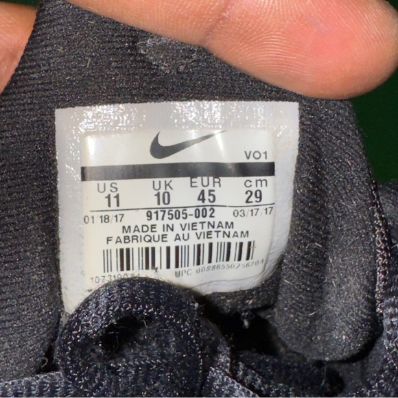 Nike Zoom Assersion Triple Black 917505-002 Men’s Size 11 - Picture 6 of 6